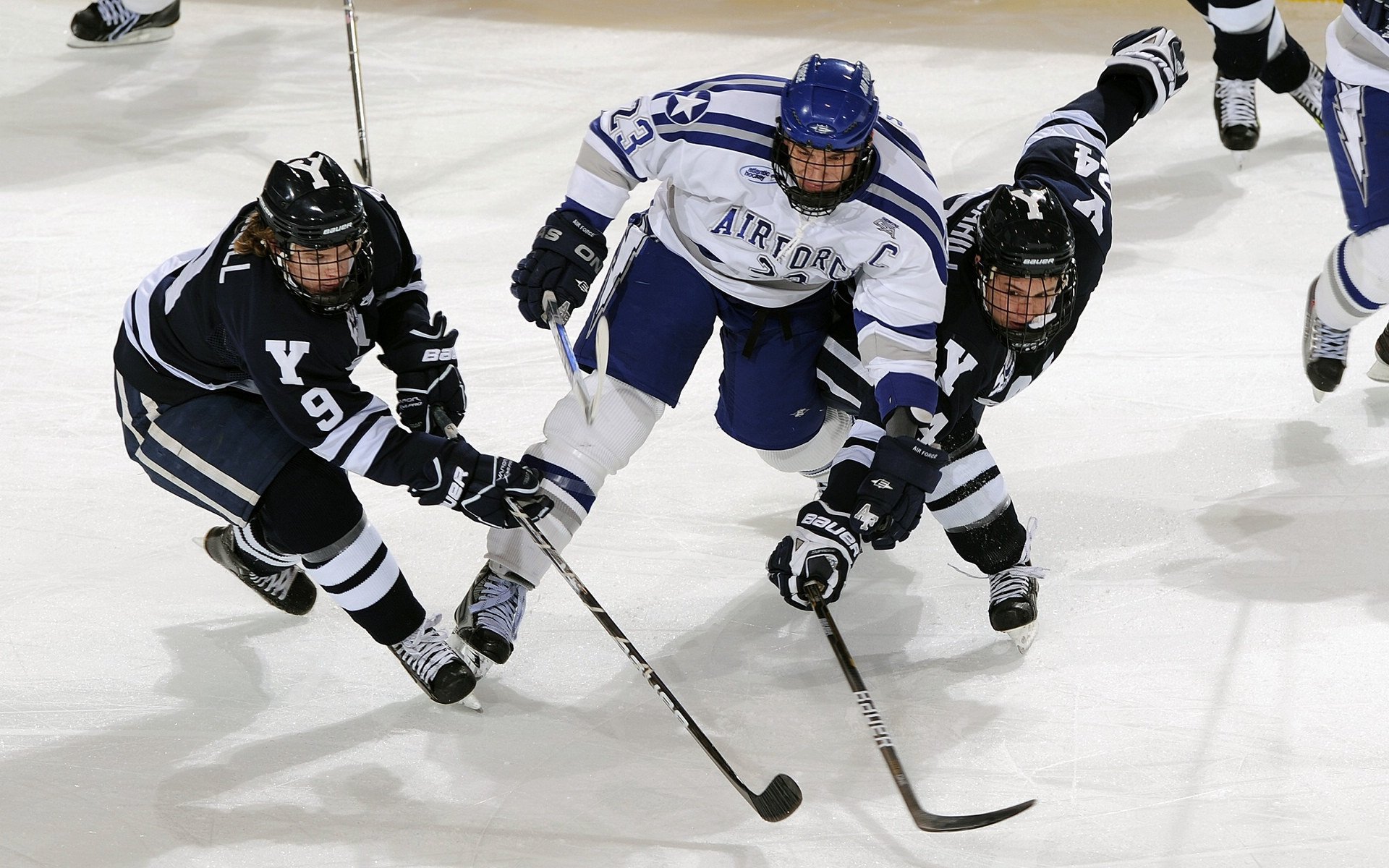 逆转恐惧夜：那些震撼整个欧洲的战斗瞬间，美国恐怖片逆转